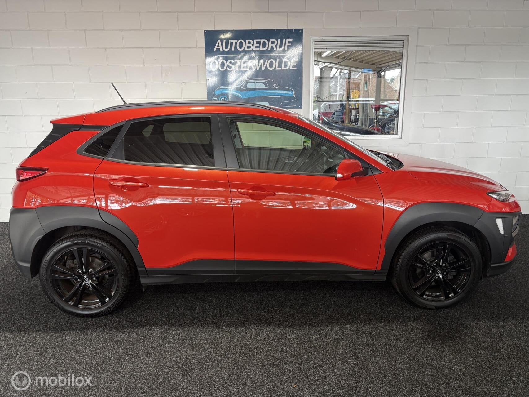 Hyundai Kona 1.0T Comfort Apk - Airco - Cruise - AppleCarpla, Auto's, Voorwielaandrijving, Stof, Gebruikt, Overige kleuren