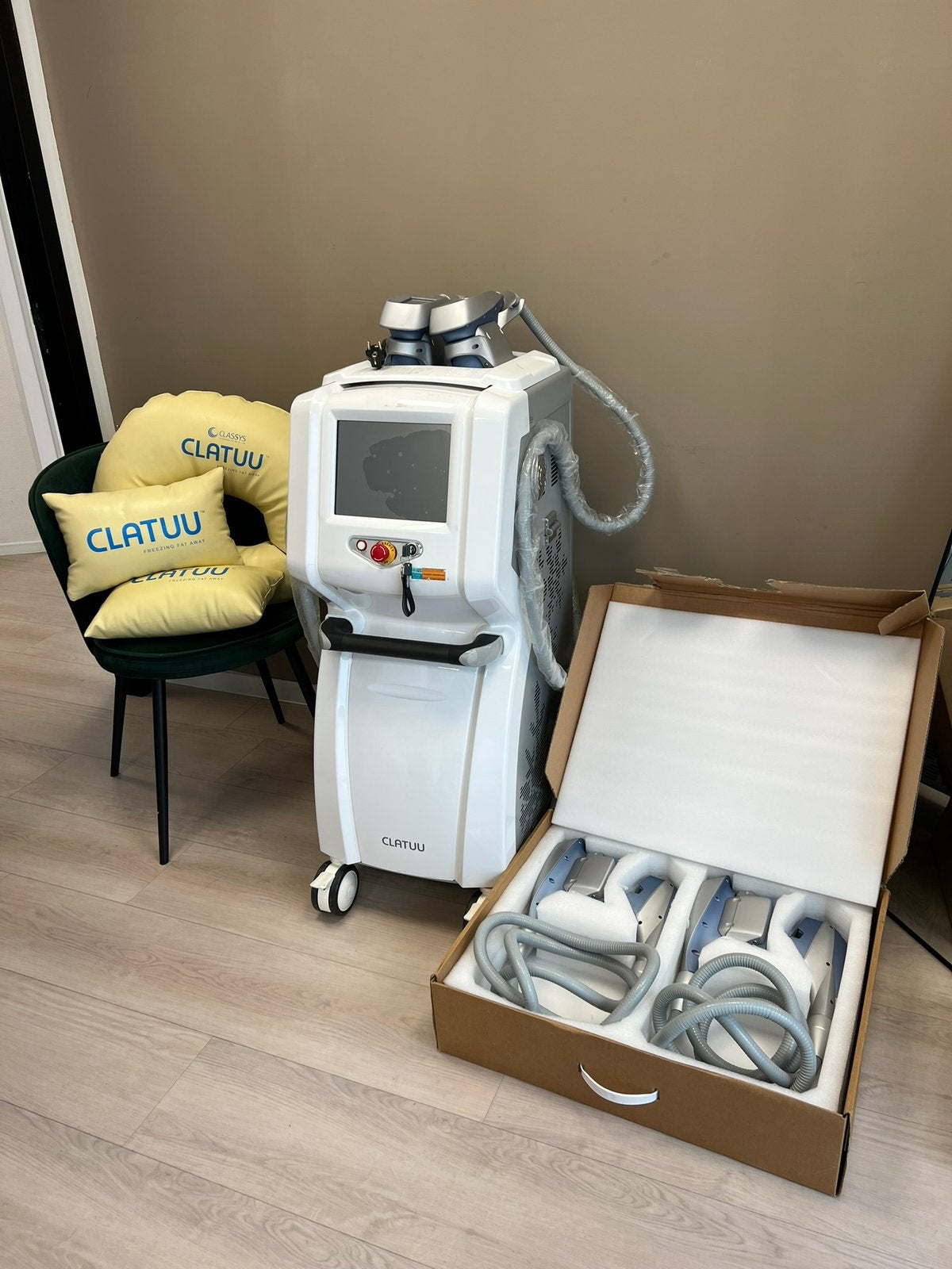 Cryolipolyse apparaat + toebehoren, Overige