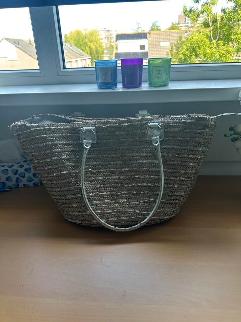 Stro shopper tas met zilveren hengsels, Ophalen, Gebruikt, Bruin, Shopper