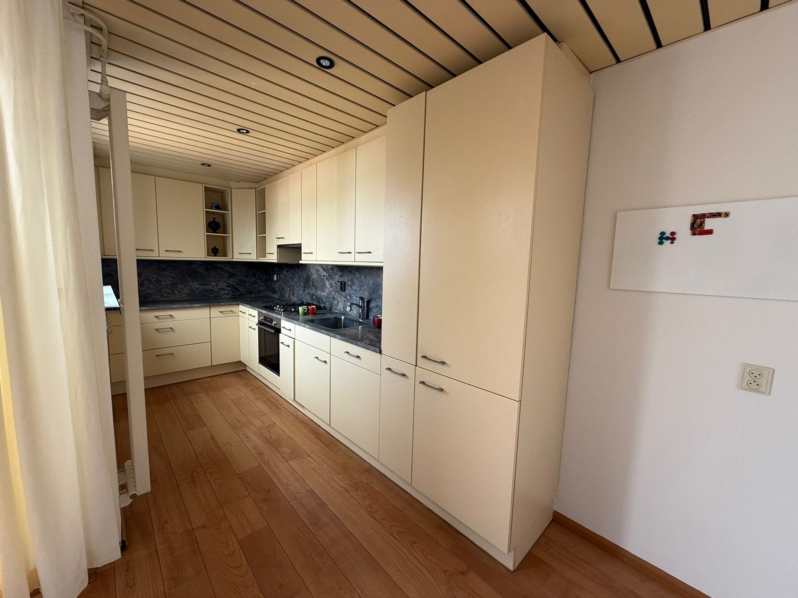 Complete keuken met inbouwapparatuur en veel opbergruimte, Ophalen, Gebruikt, Graniet of Steen, Dubbelwandige keuken