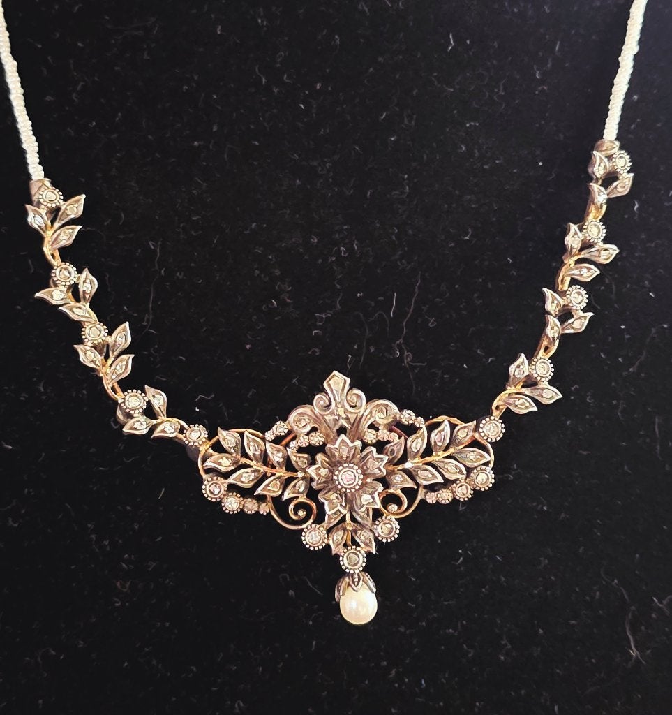 Antieke collier met fijne parels en diamanten ca 1830, Ophalen of Verzenden, Goud, Ketting, Met edelsteen