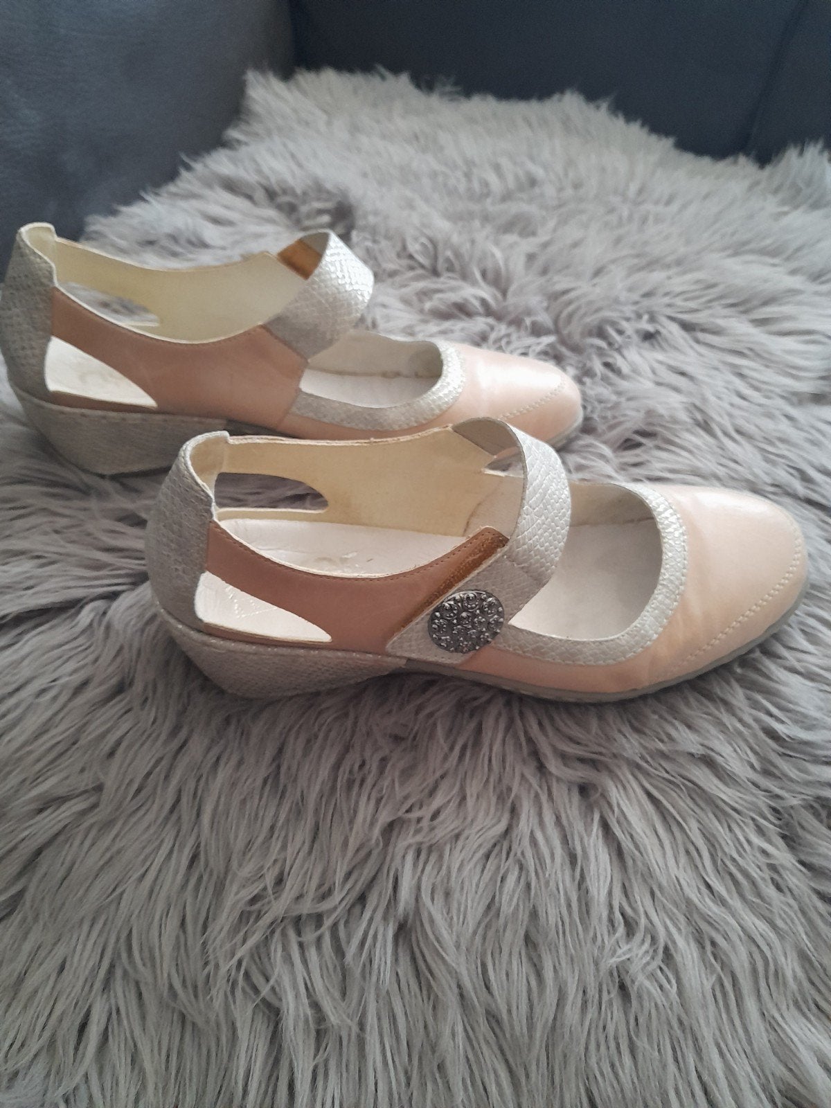 rieker schoenen, Kleding | Dames, Schoenen, Ophalen of Verzenden, Zo goed als nieuw, Sneakers of Gympen