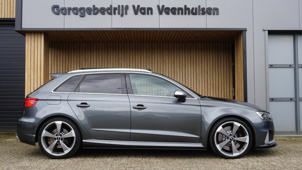 Audi RS3 Sportback 2.5 TFSI 367pk Quattro RS-Seats Pano.Dak, Automaat, Gebruikt, RS3, 367 pk