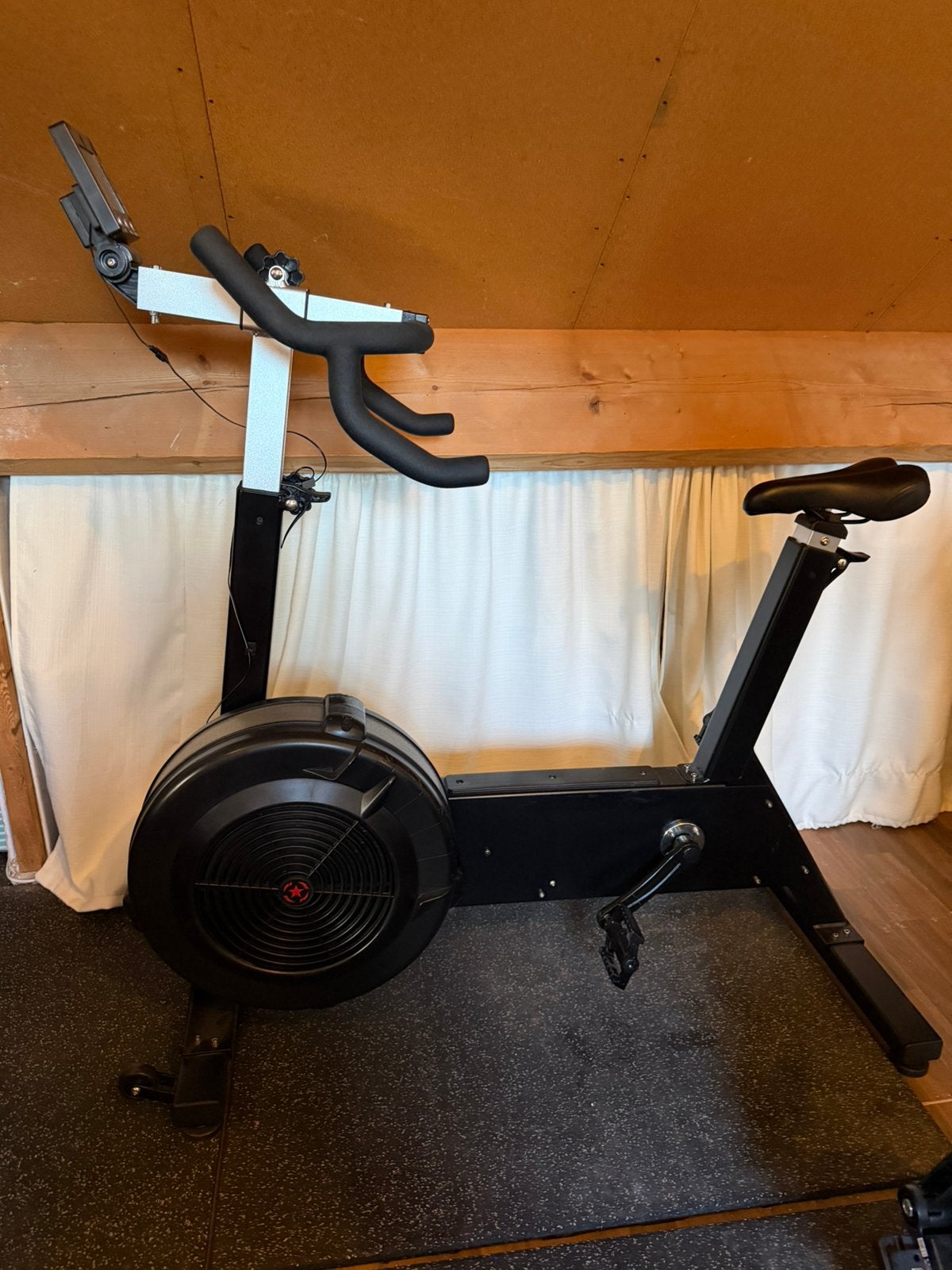 Bike erg hometrainer, Sport en Fitness, Ophalen, Zo goed als nieuw, Overige typen