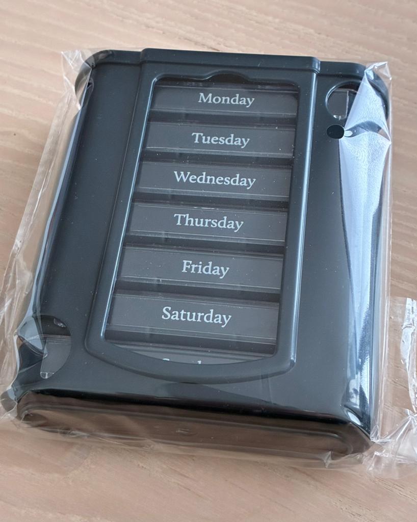 pillendoosjes  medicijnbox voor 7 dagen nieuw in verpakking, Ophalen, Nieuw