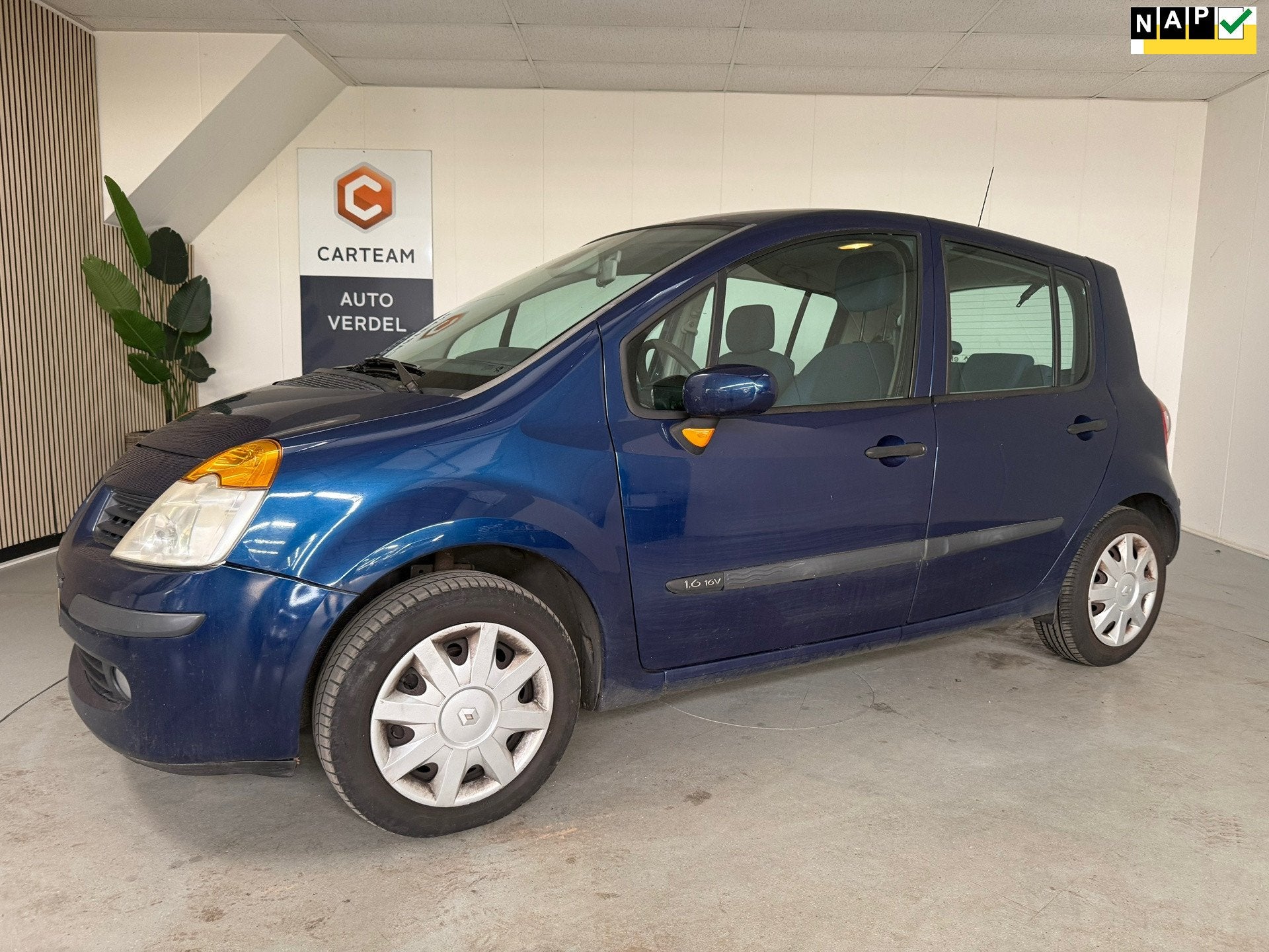 Renault Modus 1.6-16V Expression Luxe Automaat, Airco, Auto's, Renault, Gebruikt, 4 cilinders, Blauw, Origineel Nederlands