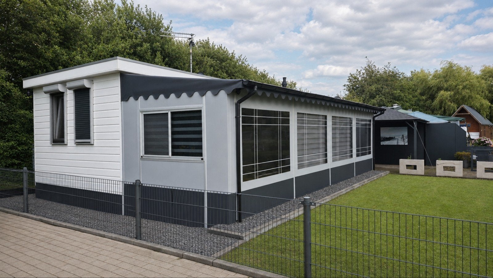 Maat chalet, tournesol voortent, instapklaar,  overcompleet, Tot en met 4