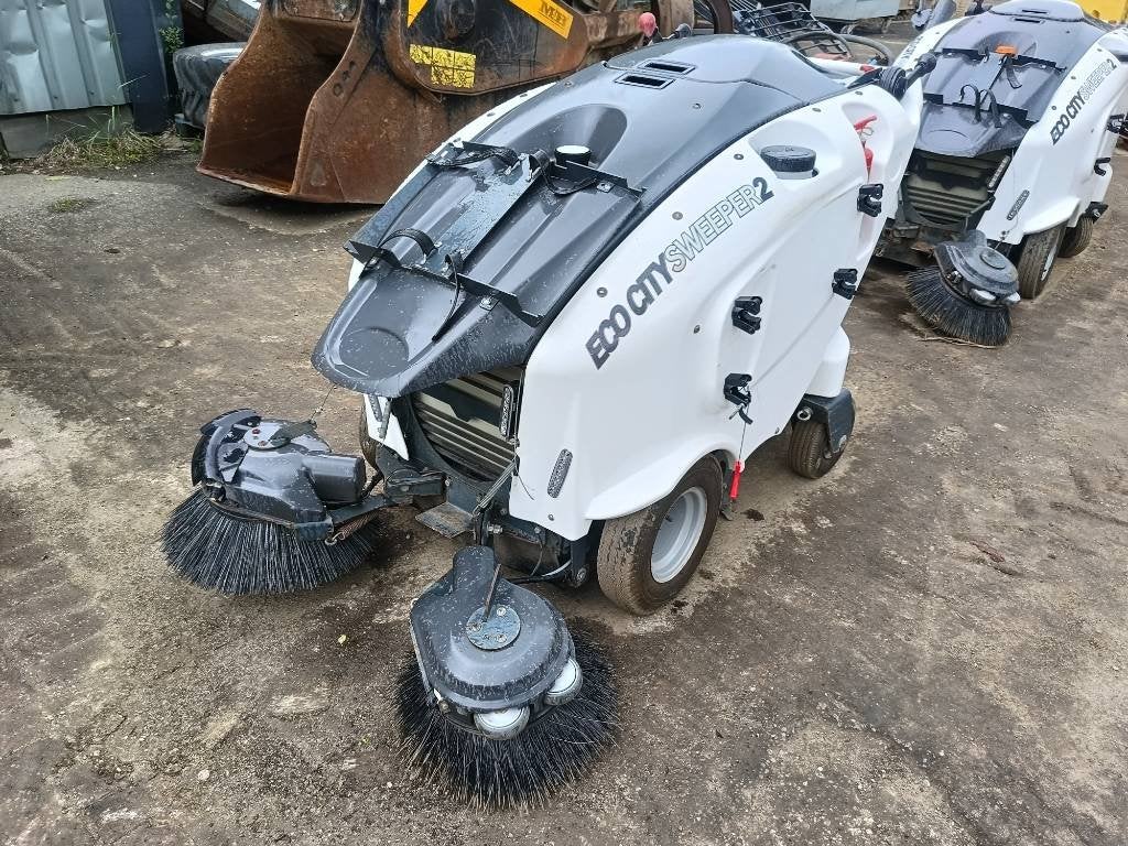 TSM Itala 135 BT street sweeper bezem 24V electric, Zakelijke goederen