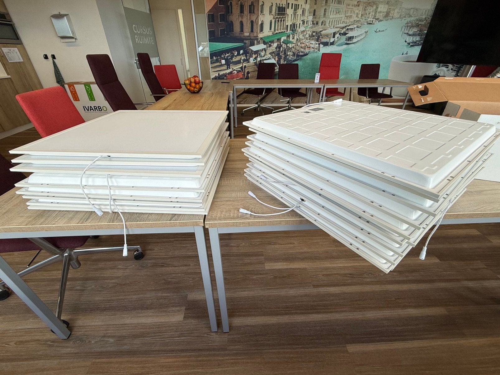 19x PURPL LED panelen 60x60 – incl. drivers, Ophalen, Overige materialen, Gebruikt, Modern