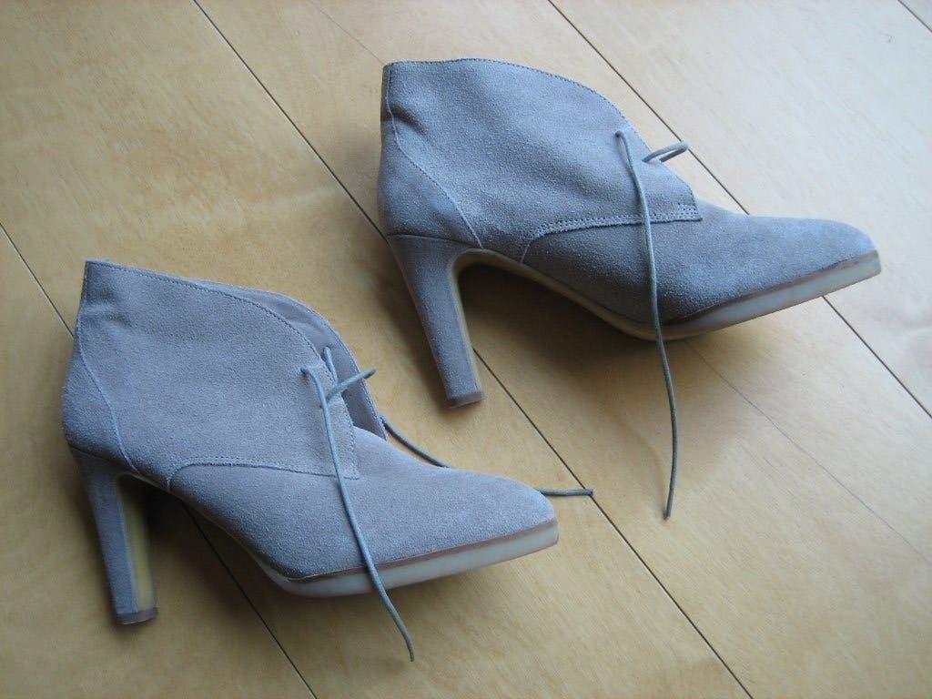 Zeer elegante beige suede enkelschoen BIJENKORF 40 snazzeys, Kleding | Dames, Beige, Bijenkorf, Lage of Enkellaarzen, Nieuw