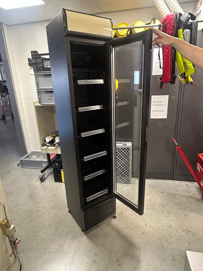Defecte Beverage Cooler - Elektrische storing, Witgoed en Apparatuur, Koelkasten en IJskasten, Ophalen, Zonder vriesvak, 100 tot 150 liter