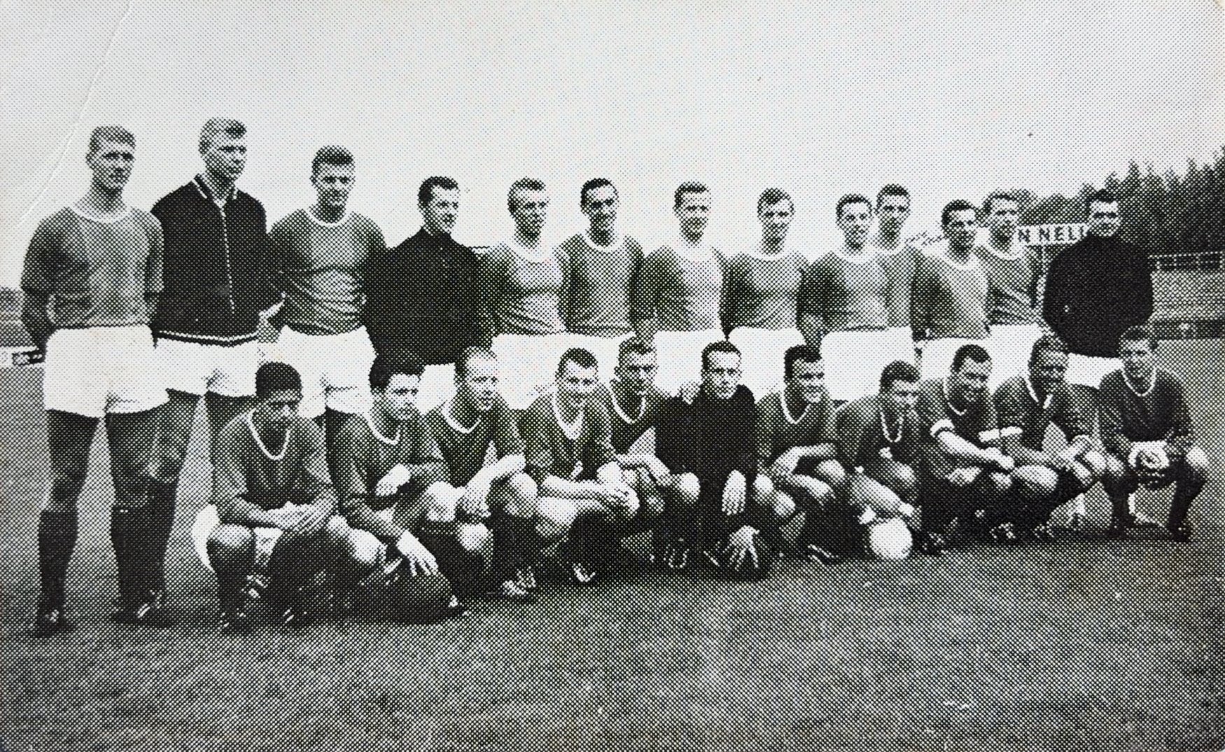 Elftalkaart ADO Den Haag  -  seizoen 1962/1963, Verzamelen, Verzenden, Gebruikt, Feyenoord, Spelerskaart