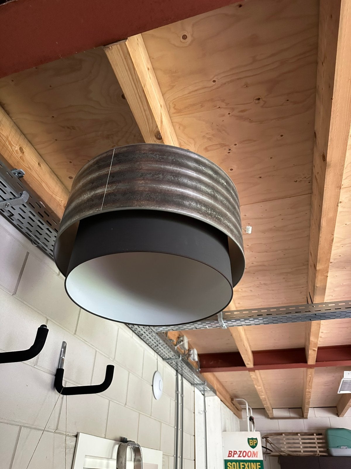 Mooie lamp, bestaande uit 2 ringen, bruin, zilver, Huis en Inrichting, Lampen | Plafondlampen, Ophalen, Gebruikt, Kunststof