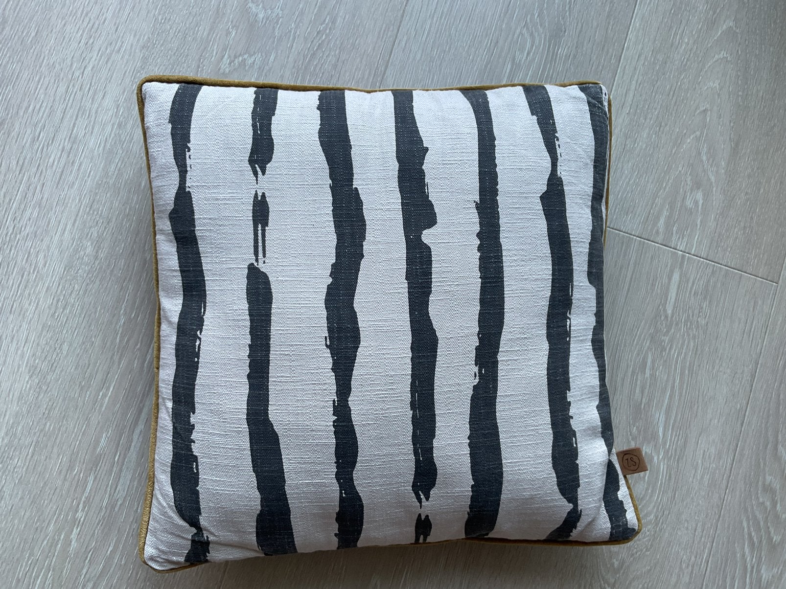 Zusss kussen 45x45 cm, Gebruikt, Zusss, Vierkant, Ophalen of Verzenden