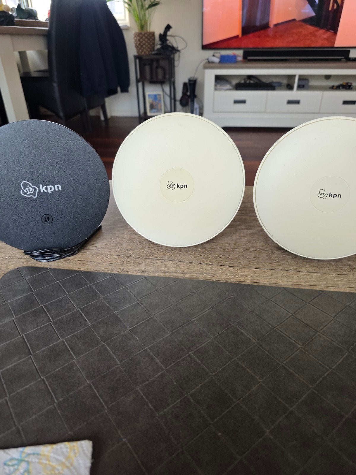 KPN SuperWifi 2.0 Set (1x zwart, 2x wit), Computers en Software, Routers en Modems, Zo goed als nieuw, Router, Ophalen