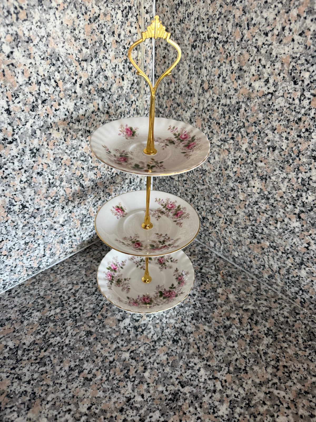 Royal Albert Lavender Rose etagere - 3-laags, Antiek en Kunst, Ophalen of Verzenden