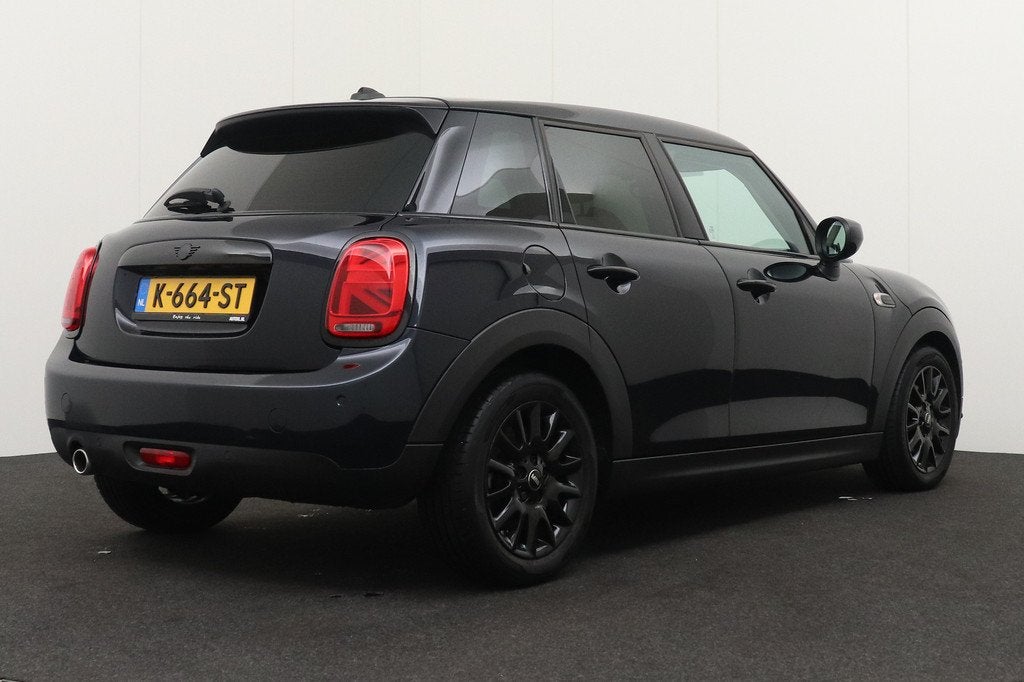 MINI Mini 1.5 Aut. Cooper Chili Cruise Digi. Dash LMV 17', Auto's, Mini, Blauw, Leder en Stof, Origineel Nederlands, Bedrijf