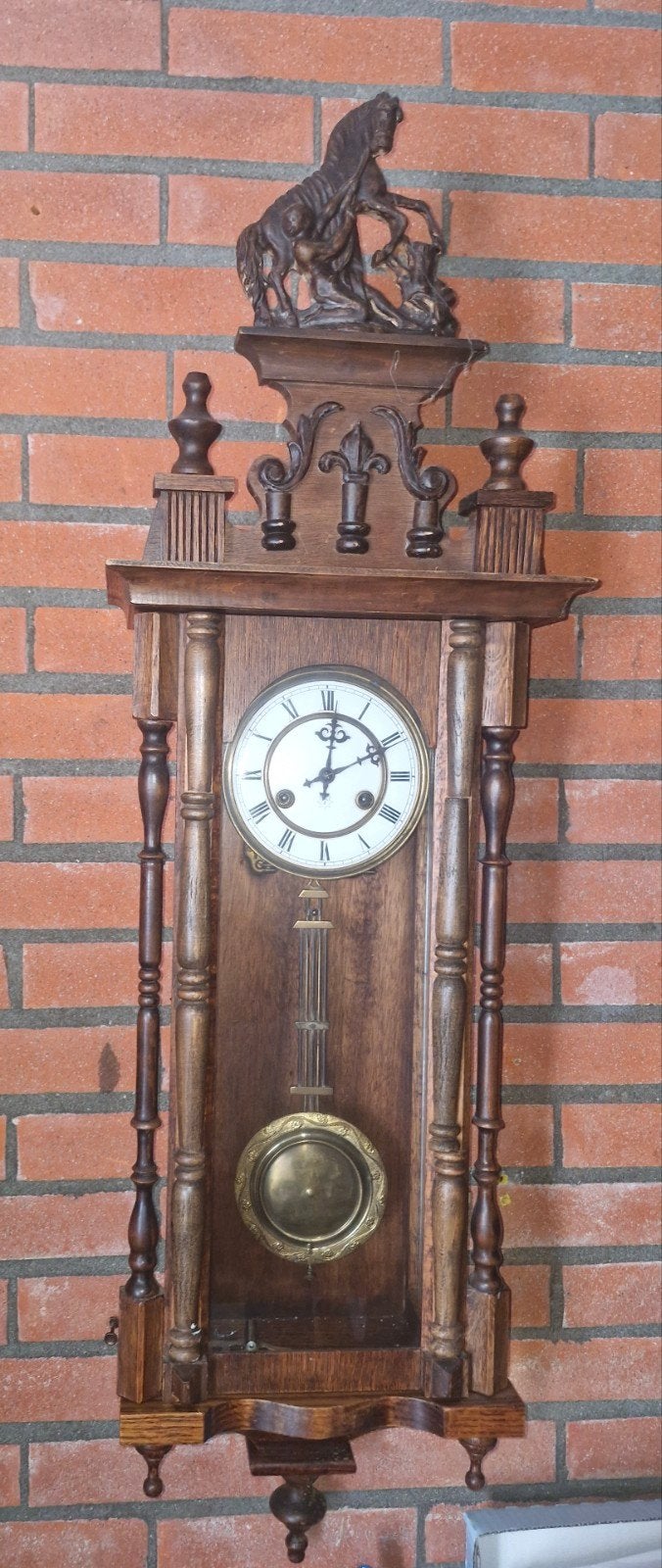 4 klokken 1 kapstok 1 koop 70 euro, Ophalen