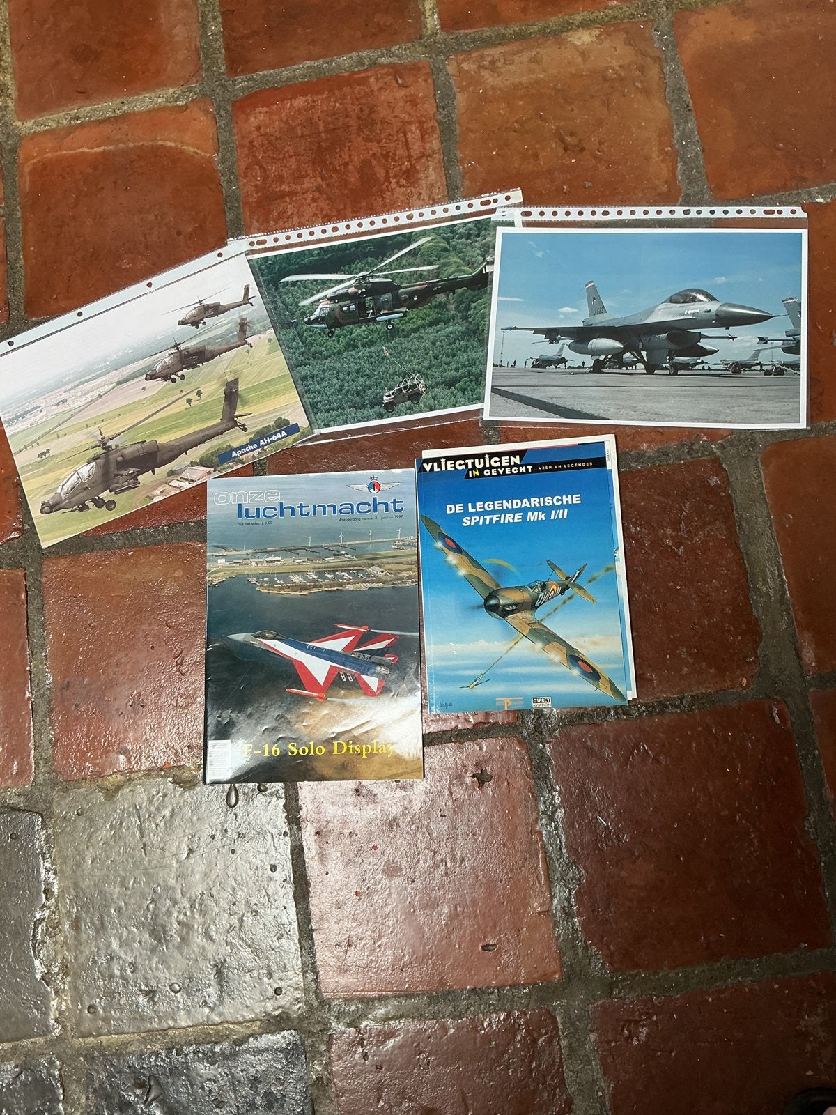 Luchtvaart Tijdschriften en Posters - Vliegtuigen in Beeld, Ophalen, Gelezen, Overige typen