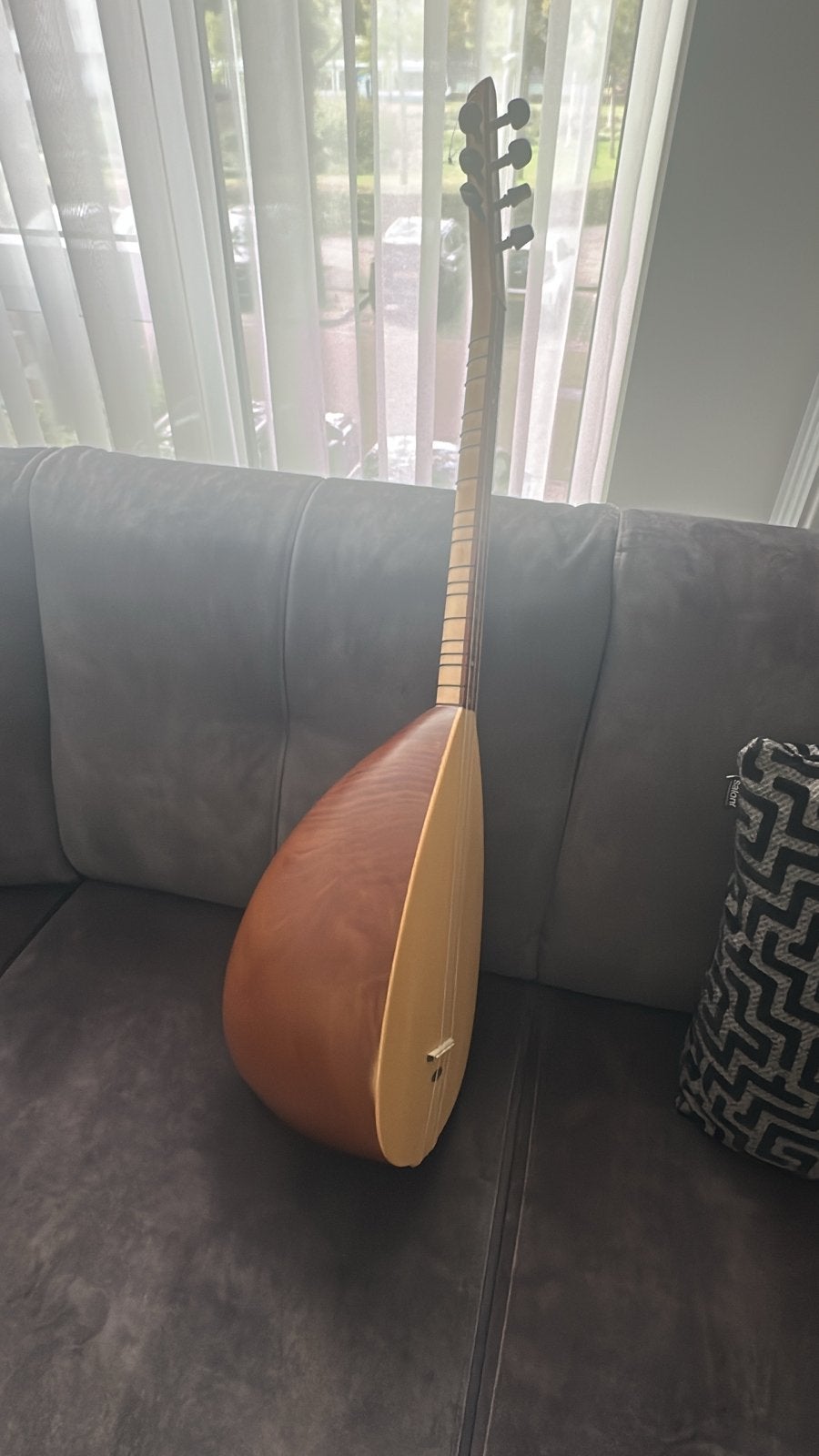 Kısa sap bağlama 2 tane 40 tekne, Ophalen, Zo goed als nieuw, Luit, Saz of Bouzouki
