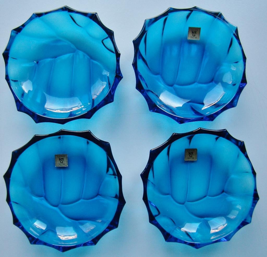 Kagami kristallen bakjes kleur blauw, 4 st., Antiek en Kunst, Ophalen