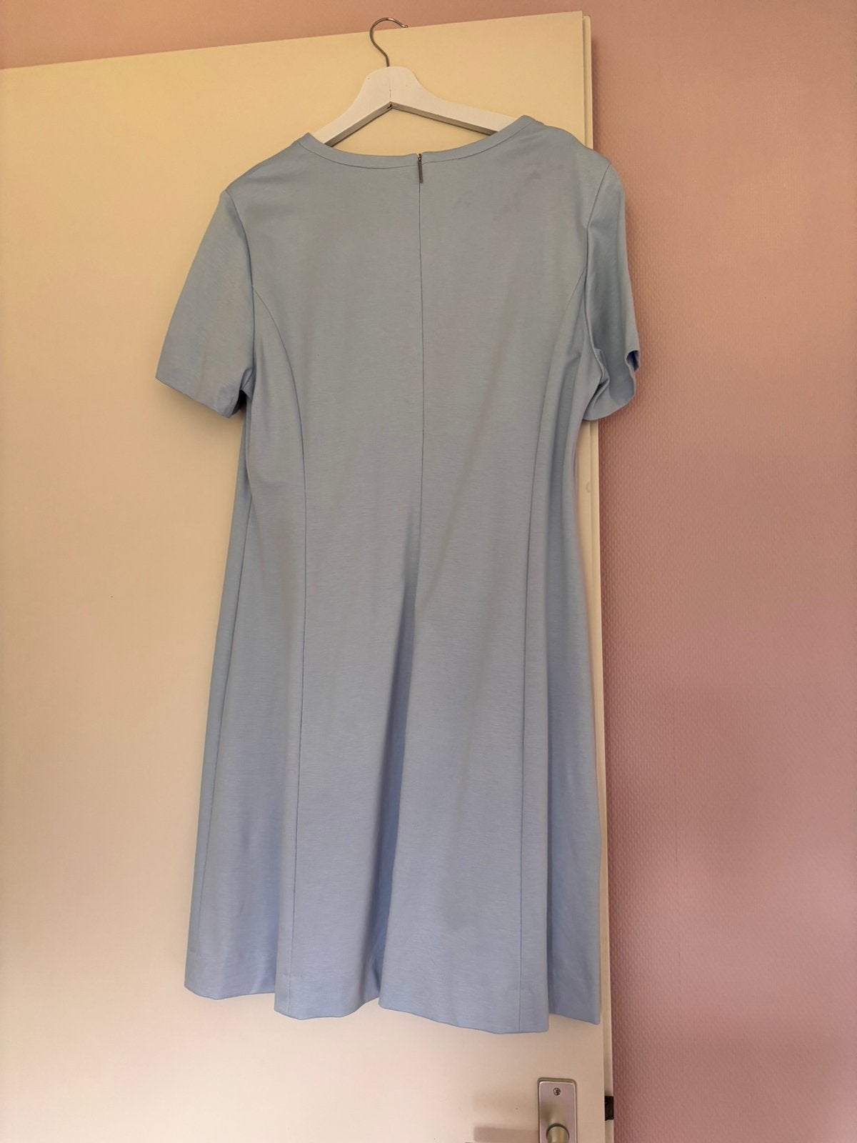 Marc cain  lichtblauwe jurk, Blauw, Maat 46/48 (XL) of groter, Ophalen of Verzenden, Zo goed als nieuw