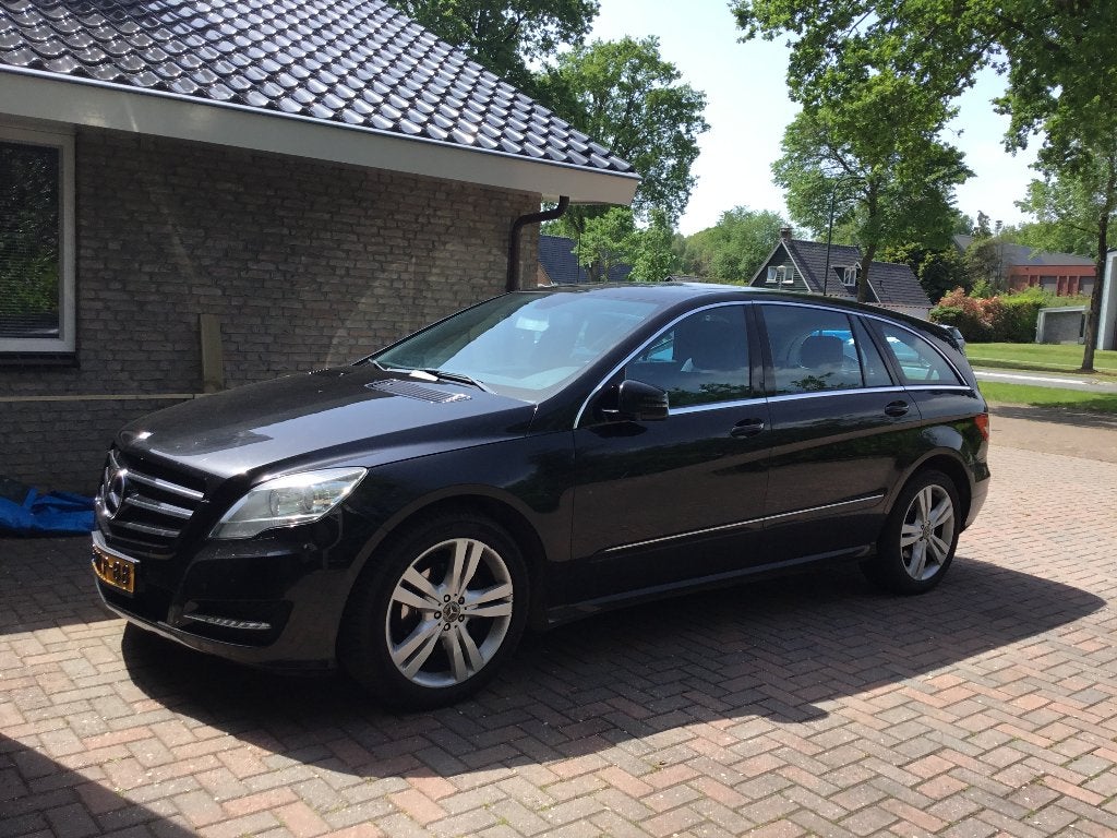 Mercedes-Benz R Klasse Bj 2010 Model met nieuwste koplampen, Auto's, Mercedes-Benz, Automaat, R-Klasse, Zwart, Zwart
