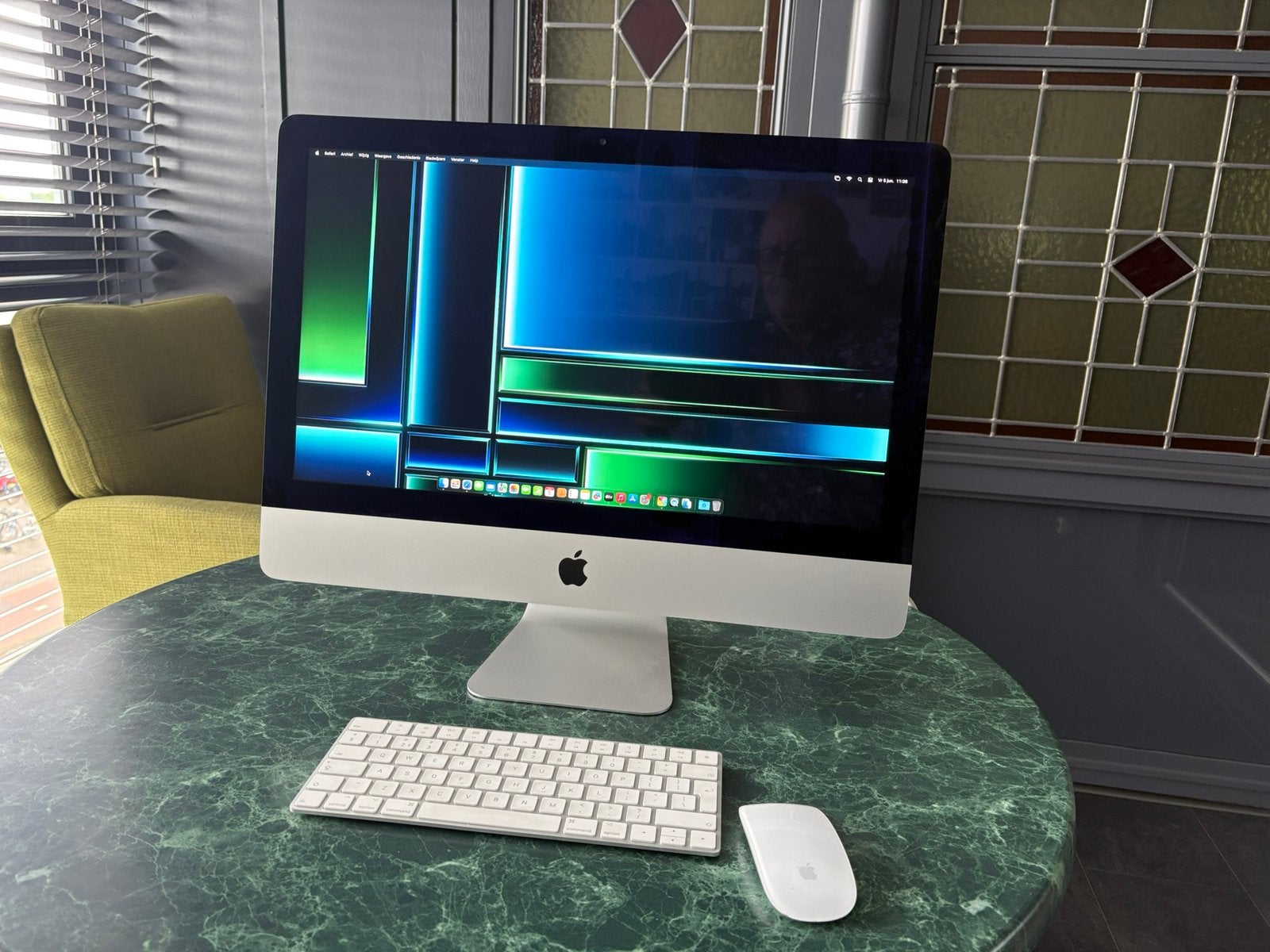 Apple Desktop 21,5 inch, Computers en Software, Apple Desktops, Ophalen, Zo goed als nieuw, IMac, 2 tot 3 Ghz