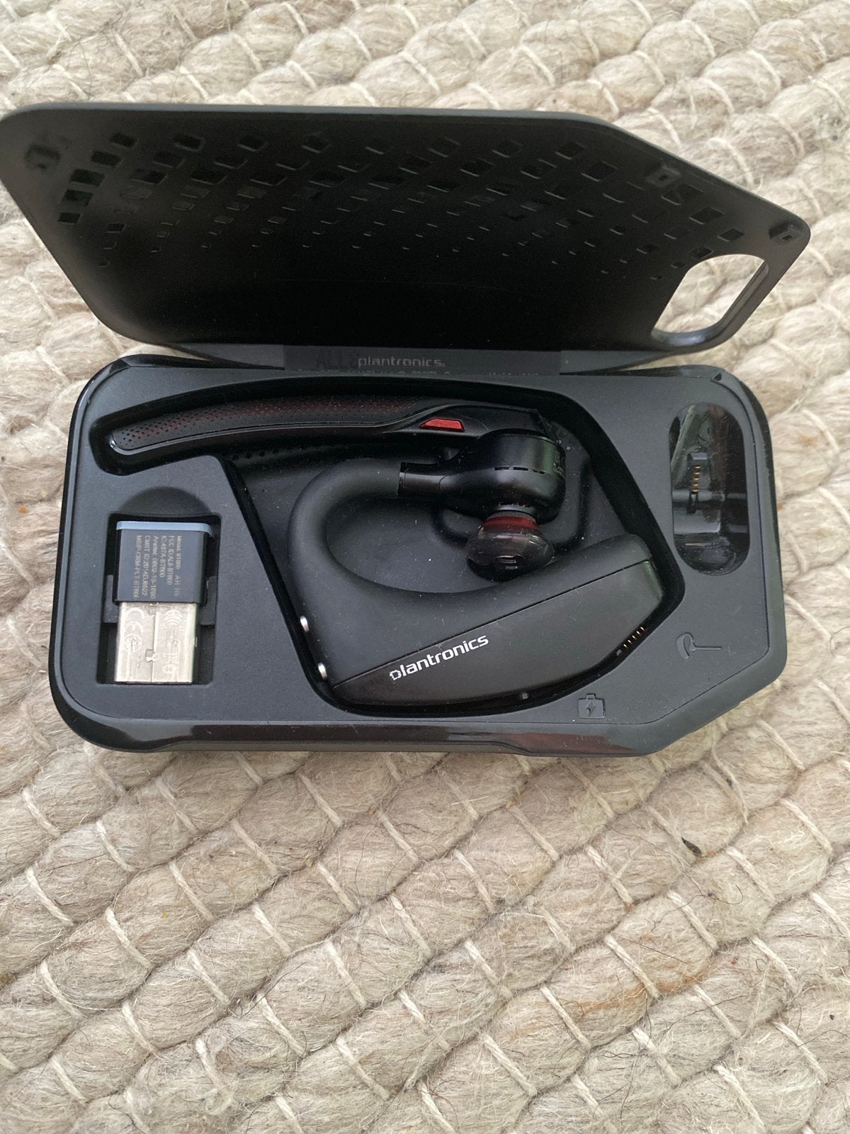 Plantronics Voyager 5200 Bluetooth Headset met Oplaadcase, Ophalen of Verzenden, Zo goed als nieuw, Overige typen, Universeel
