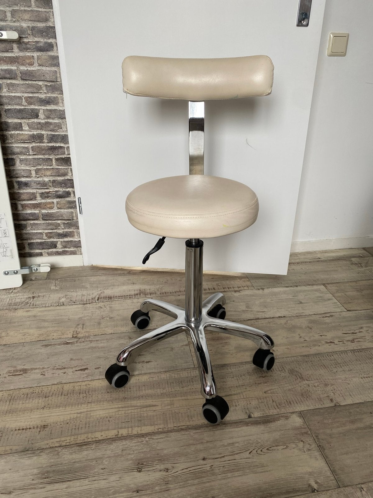 Comfortabele draaikruk- Beige, Ophalen, Gebruikt, Beige, Bureaukruk
