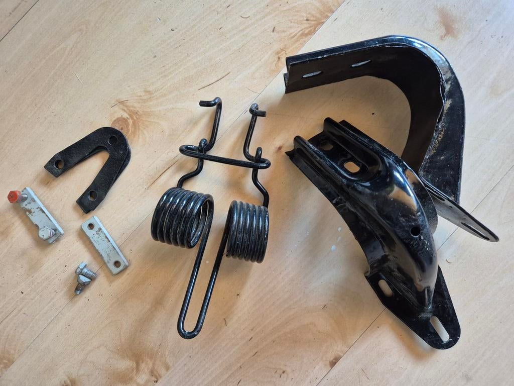 Motorkap ophanging VW Kever 1303, Ophalen of Verzenden, Gebruikt, Motorkap