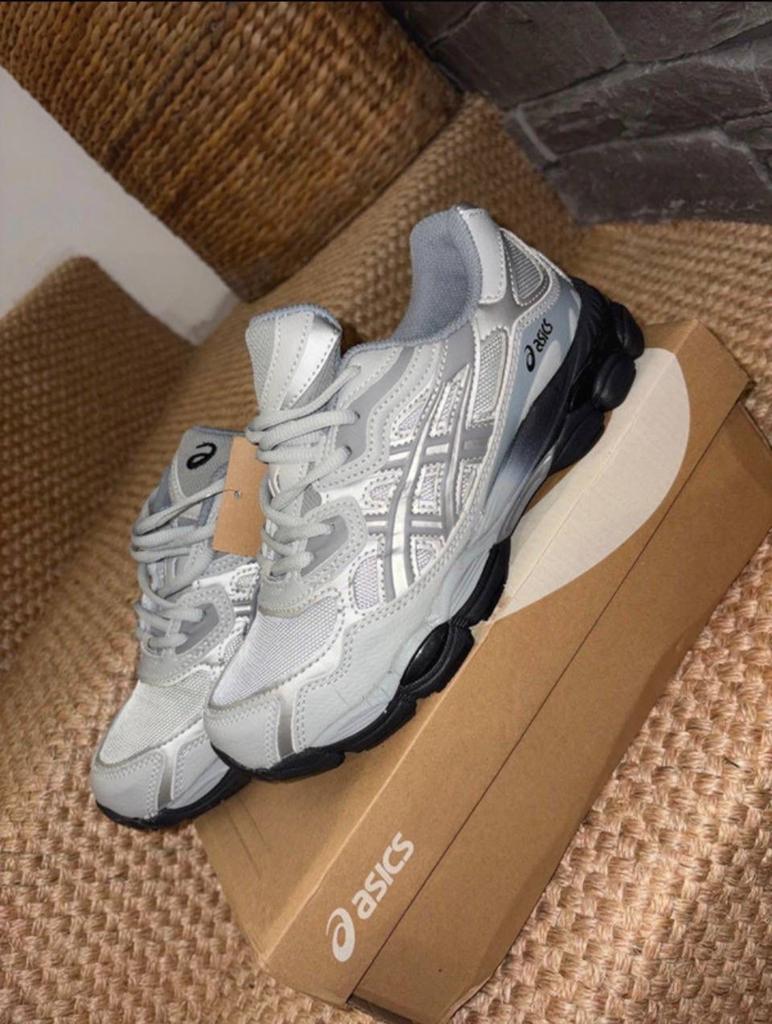 Asics Gel Nyc, Kleding | Heren, Schoenen, Ophalen of Verzenden, Nieuw