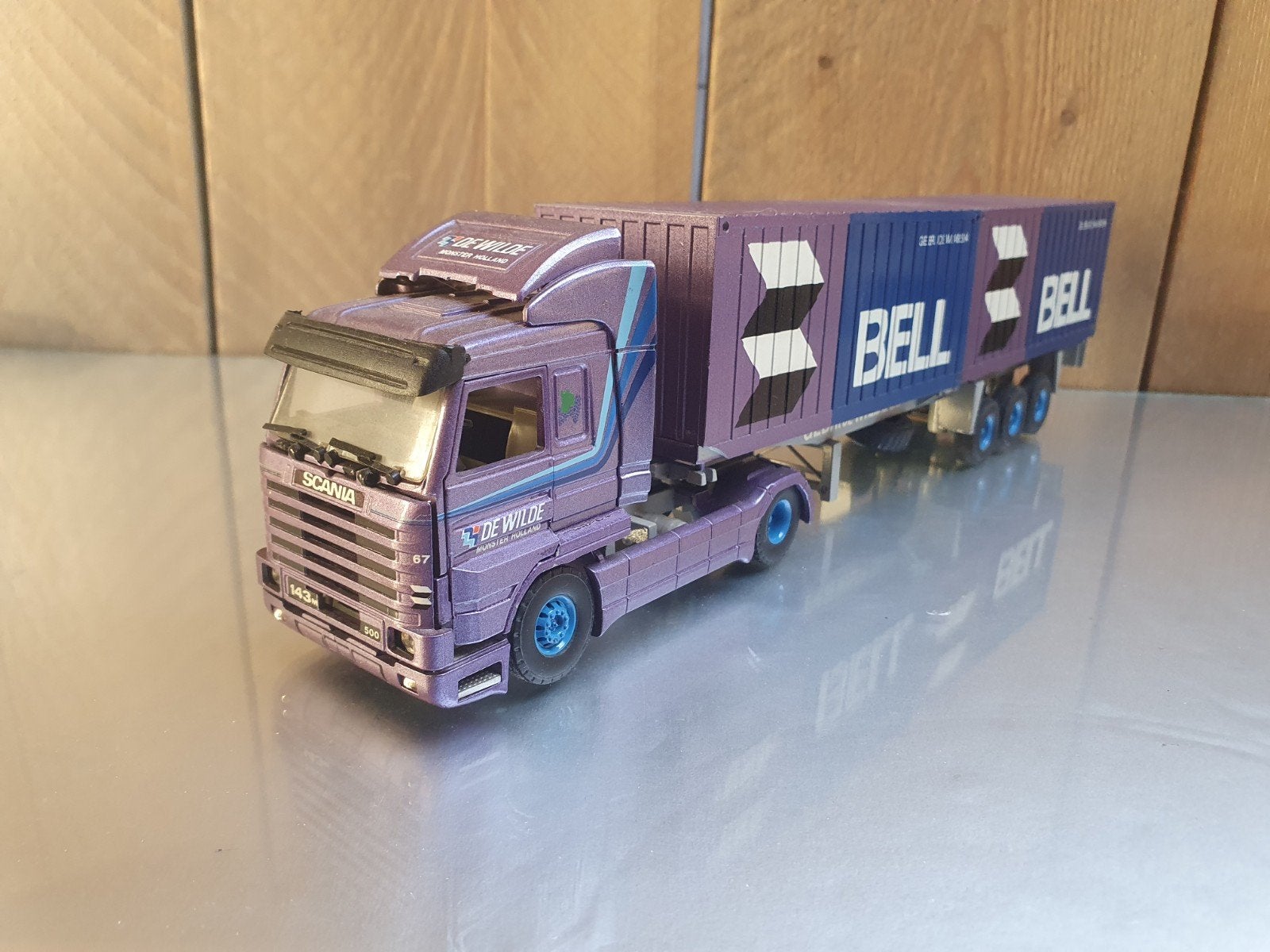 Tekno Scania 143 De Wilde / Bell, Hobby en Vrije tijd, Ophalen of Verzenden