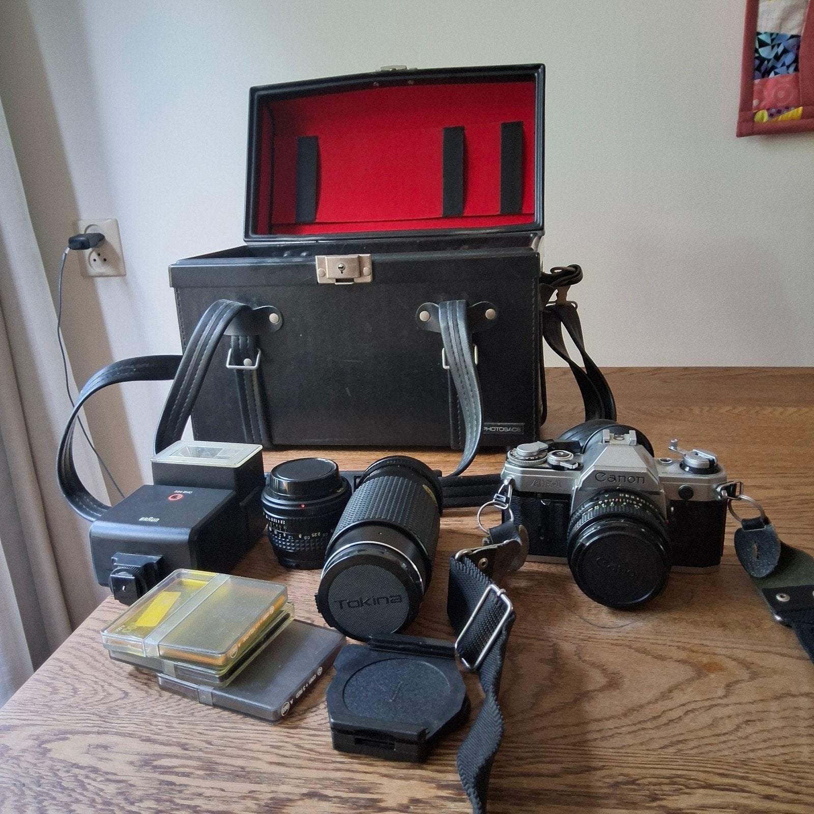 Canon AE-1 Spiegelreflexcamera met accessoires, Ophalen, Gebruikt, Spiegelreflex, Canon