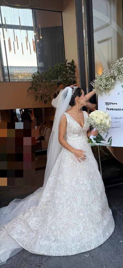 Prachtige luxe bruidsjurk incl. sluier & onderjurk, Kleding | Dames, Ophalen, Trouwjurk, Overige kleuren, Enzoani - Oksana
