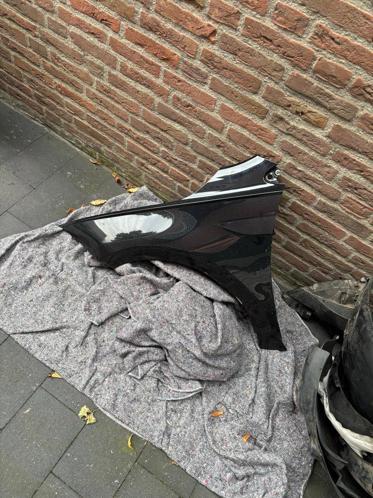 Spatbord links voor Volkswagen Polo 2G (moet gespoten worden, Ophalen of Verzenden