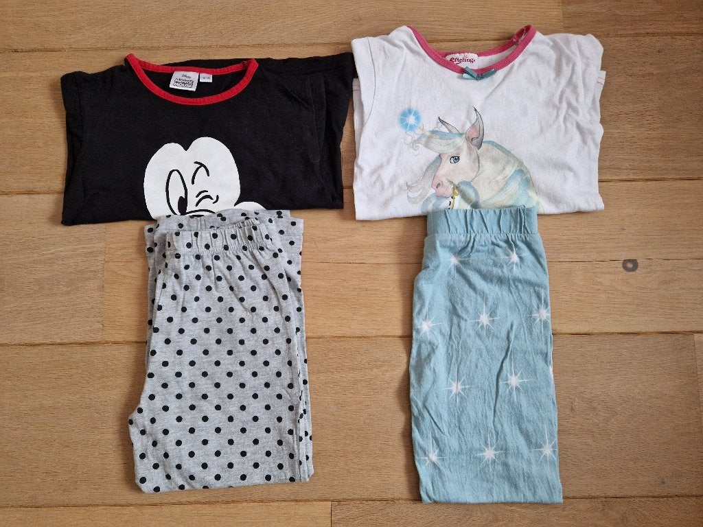 Pyjama Maat 116/122 Mickey Mouse Droomvlucht Efteling 2 stuk, Ophalen of Verzenden, Gebruikt, Meisje, Nacht- of Onderkleding