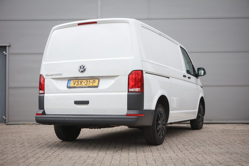Volkswagen Transporter 2.0 TDI L1H1 | Apple Carplay | Androi, Voorwielaandrijving, Euro 6, 4 cilinders, Volkswagen
