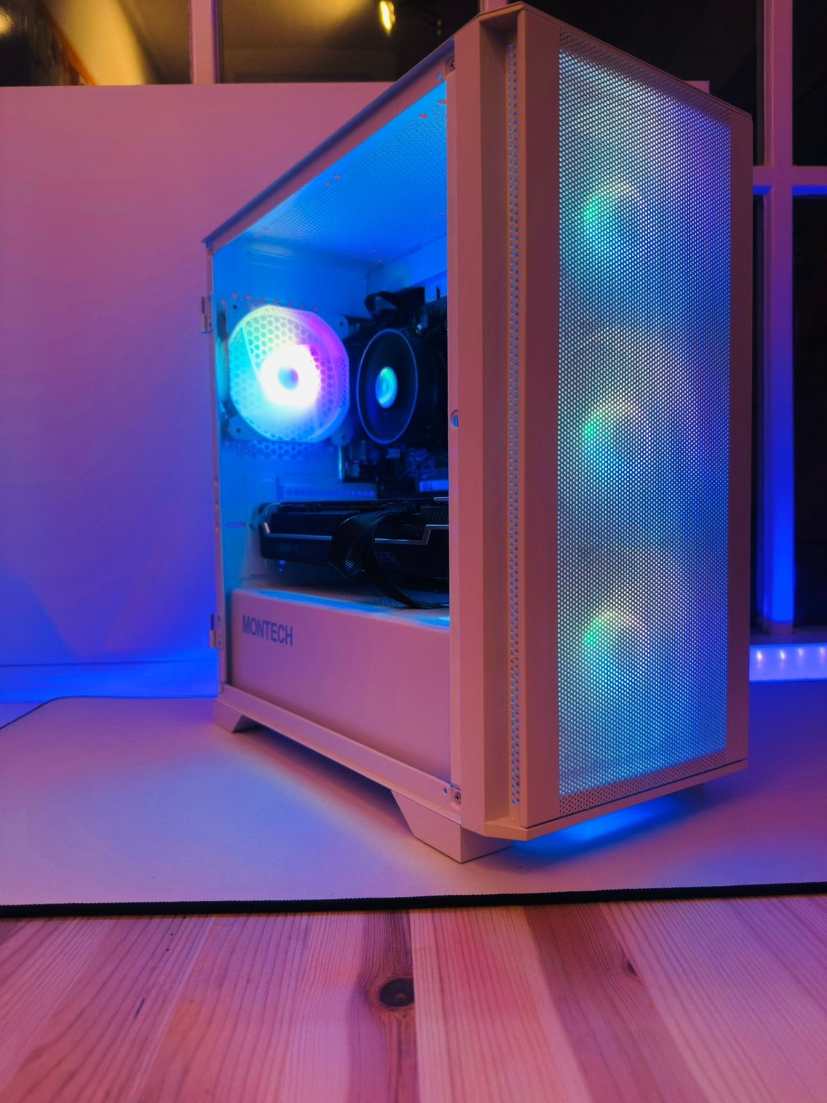 High end gaming PC - Ryzen 5 5600 -RX 6750 XT -1TB SSD- 16GB, Computers en Software, Ophalen, Zo goed als nieuw, Gaming, SSD