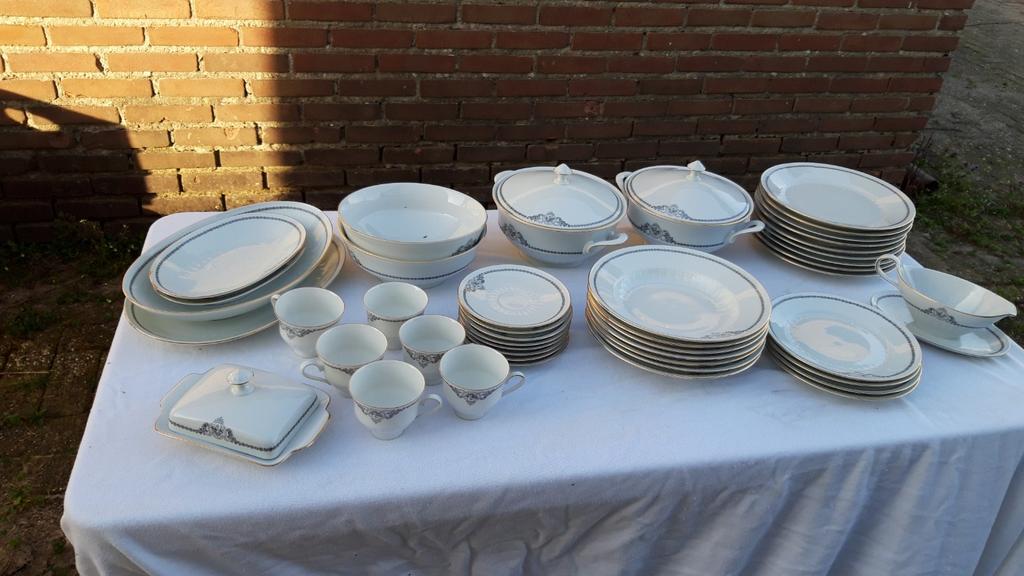Bareuther Waldsassen Porseleinen Servies Set, Antiek en Kunst, Ophalen of Verzenden
