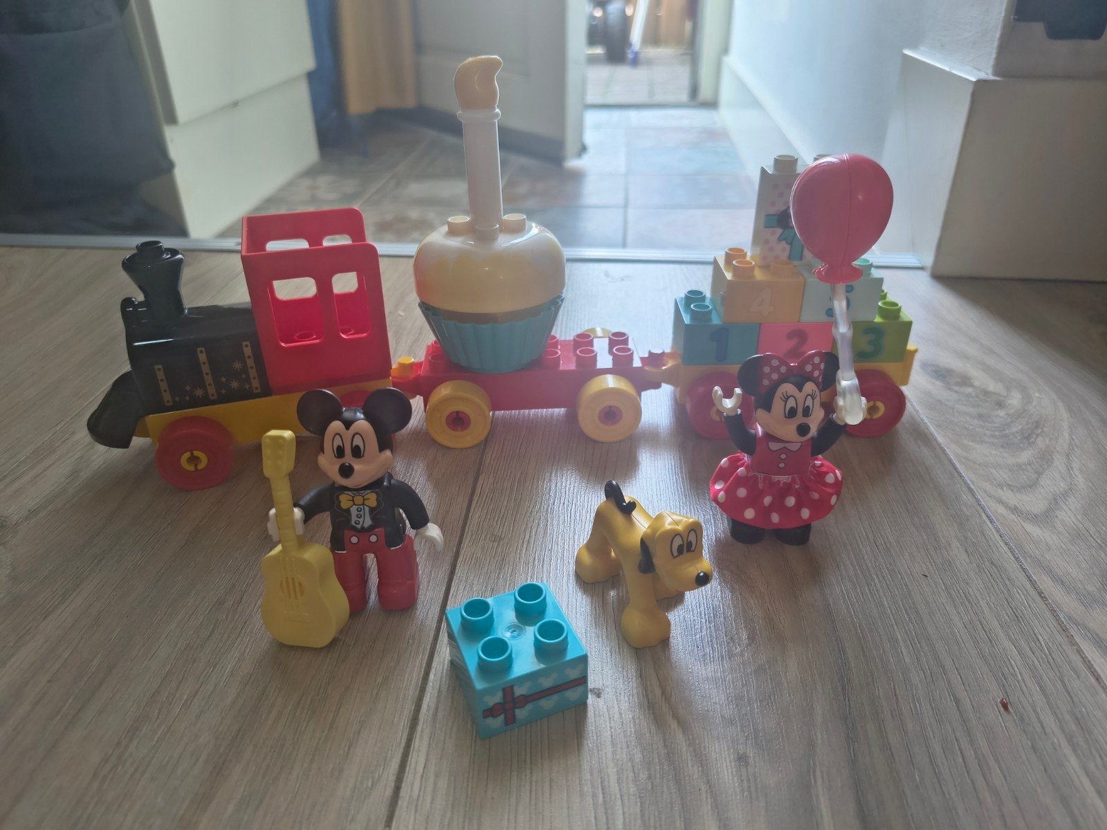 Mickey Mouse en Minnie Mouse Duplo Trein Set (10941), Ophalen of Verzenden, Gebruikt, Overige merken