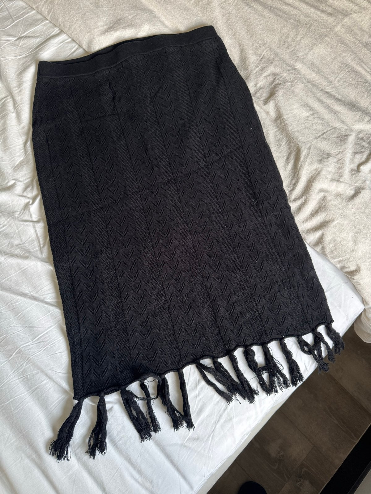 Zwarte Yessica gebreide rok met franjes - Maat M, Maat 38/40 (M), Zwart, Ophalen of Verzenden, Zo goed als nieuw