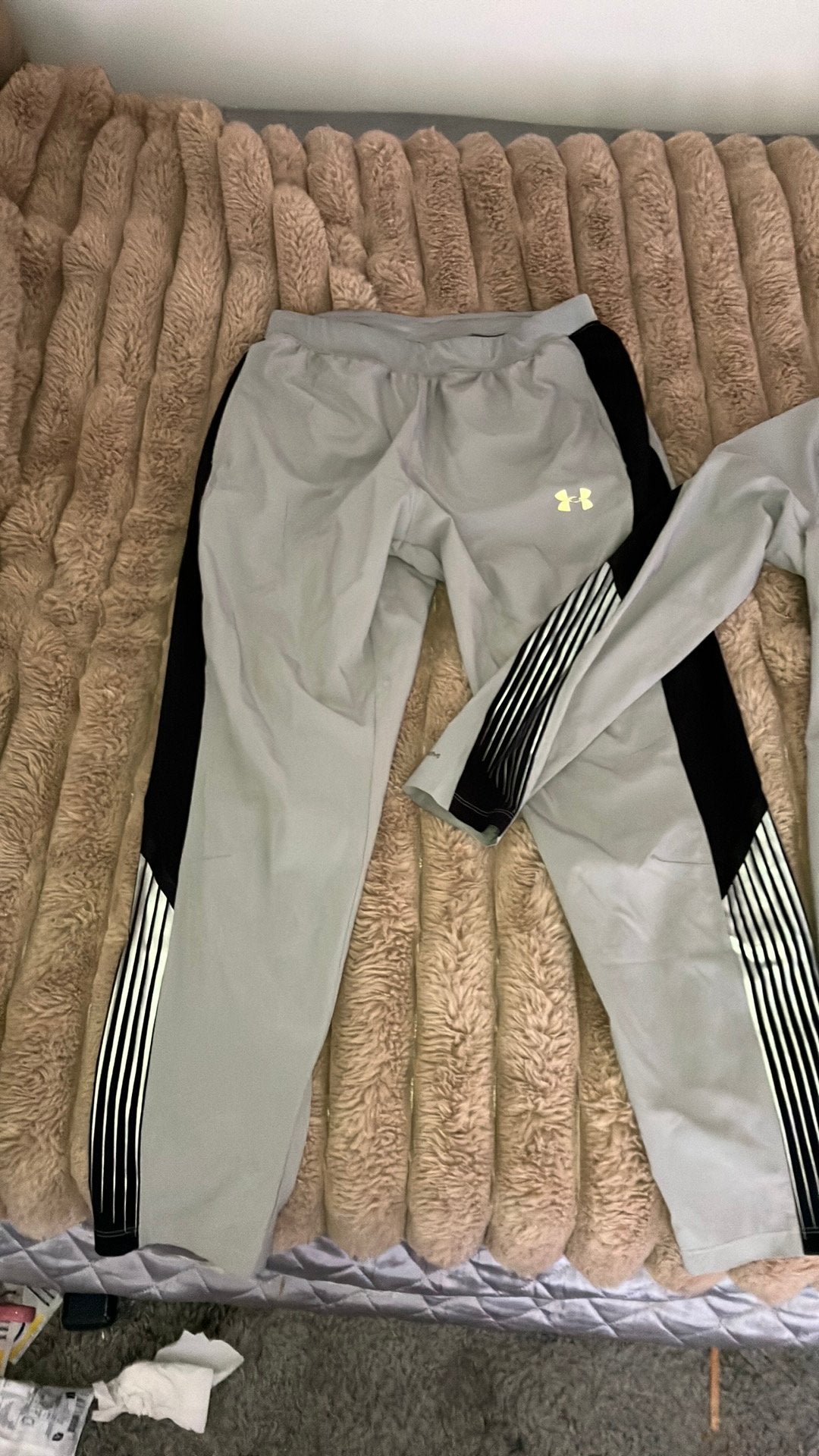 Under armour trainingspak compleet, Ophalen of Verzenden, Zo goed als nieuw, Zwart, Algemeen
