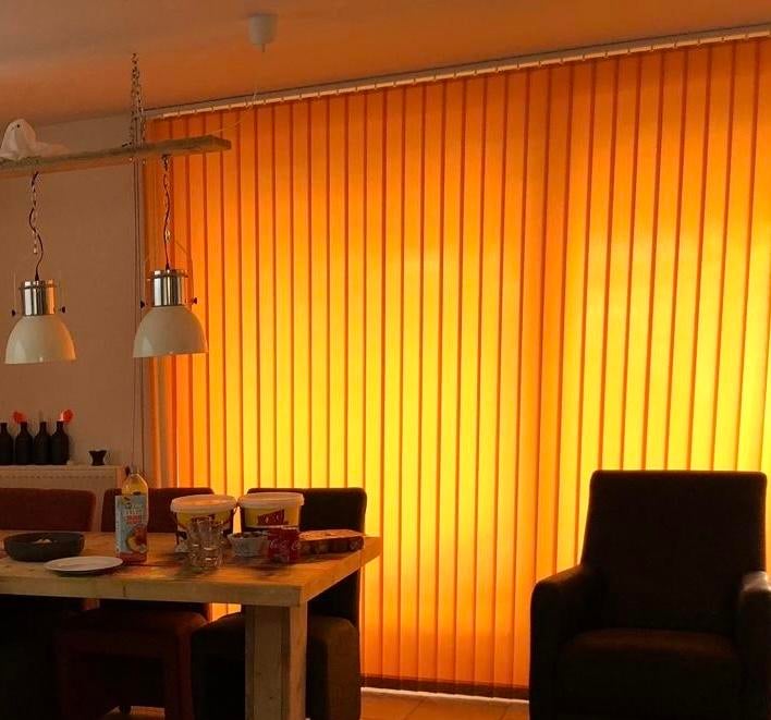 Luxaflex Terrakleur verticale lamellen 340x248cm(kamerhoog), Ophalen, Gebruikt, Overige kleuren, 200 cm of meer