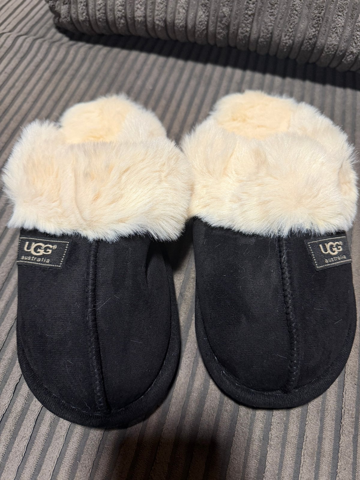 Heerlijke sloffen, Kleding | Dames, Schoenen, Ophalen of Verzenden, Zo goed als nieuw, Pantoffels of Sloffen