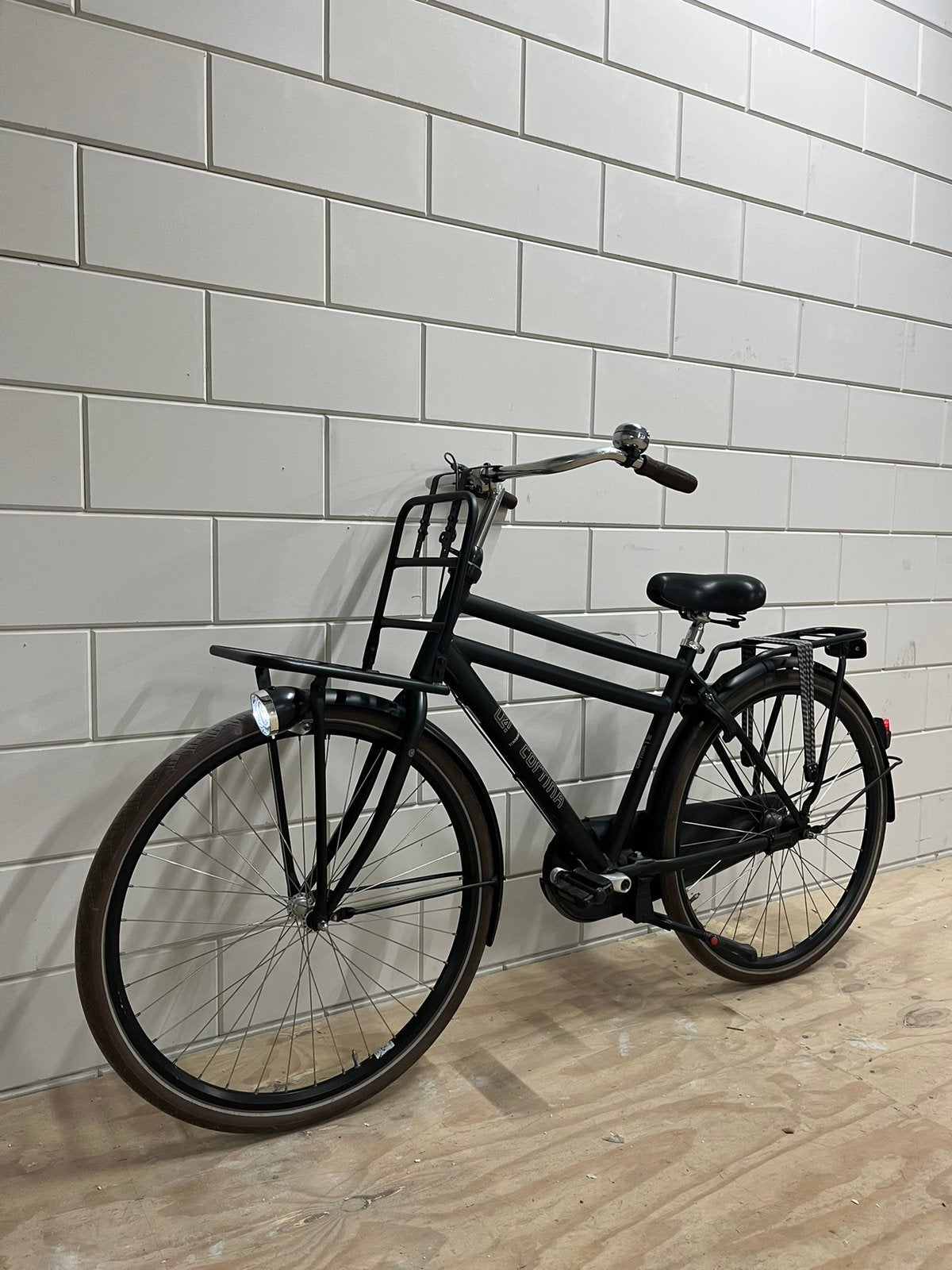 Cortina U4 jongens 28 inch, Fietsen en Brommers, Terugtraprem, Versnellingen, Zo goed als nieuw, Ophalen