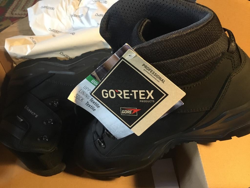 Lowa werkschoenen maat 45, Ophalen of Verzenden, Nieuw