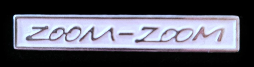 Mazda Zoom- Zoom pin, Verzamelen, Speldjes, Pins en Buttons, Verzenden, Nieuw, Transport, Speldje of Pin