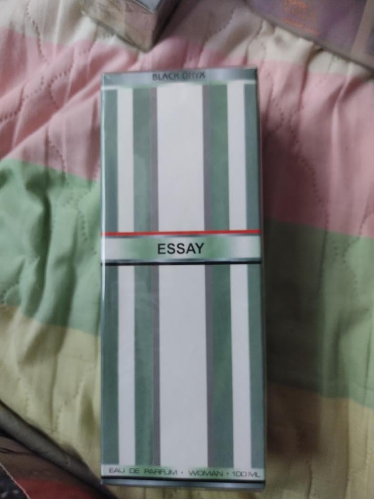 Essay, Sieraden, Tassen en Uiterlijk, Uiterlijk | Parfum, Nieuw, Ophalen of Verzenden