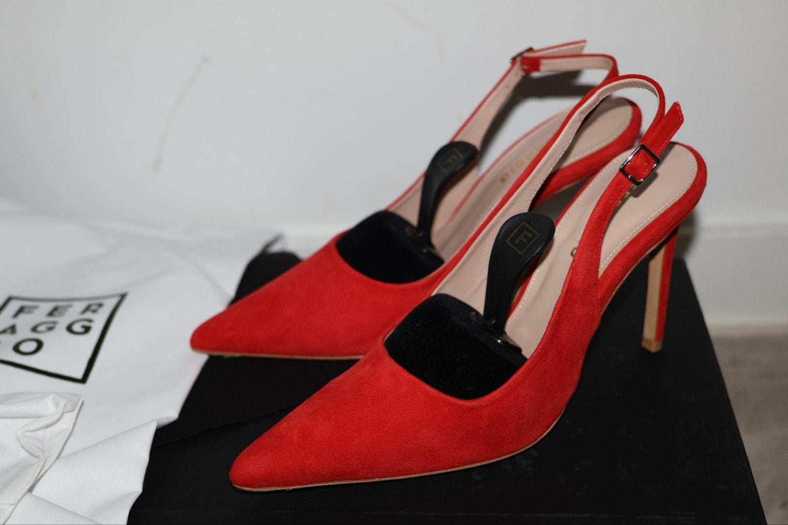 Feraggio rode slingback pumps - maat 39, Pumps, NL, Zo goed als nieuw, Feraggio